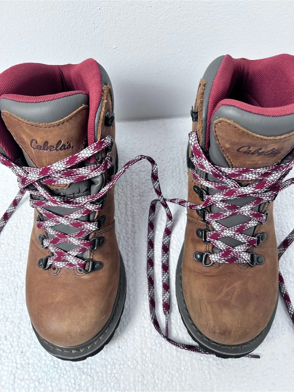 Cabela's Brown Leather Mens / Womens Winter Boots with Burgundy Accents 7.5